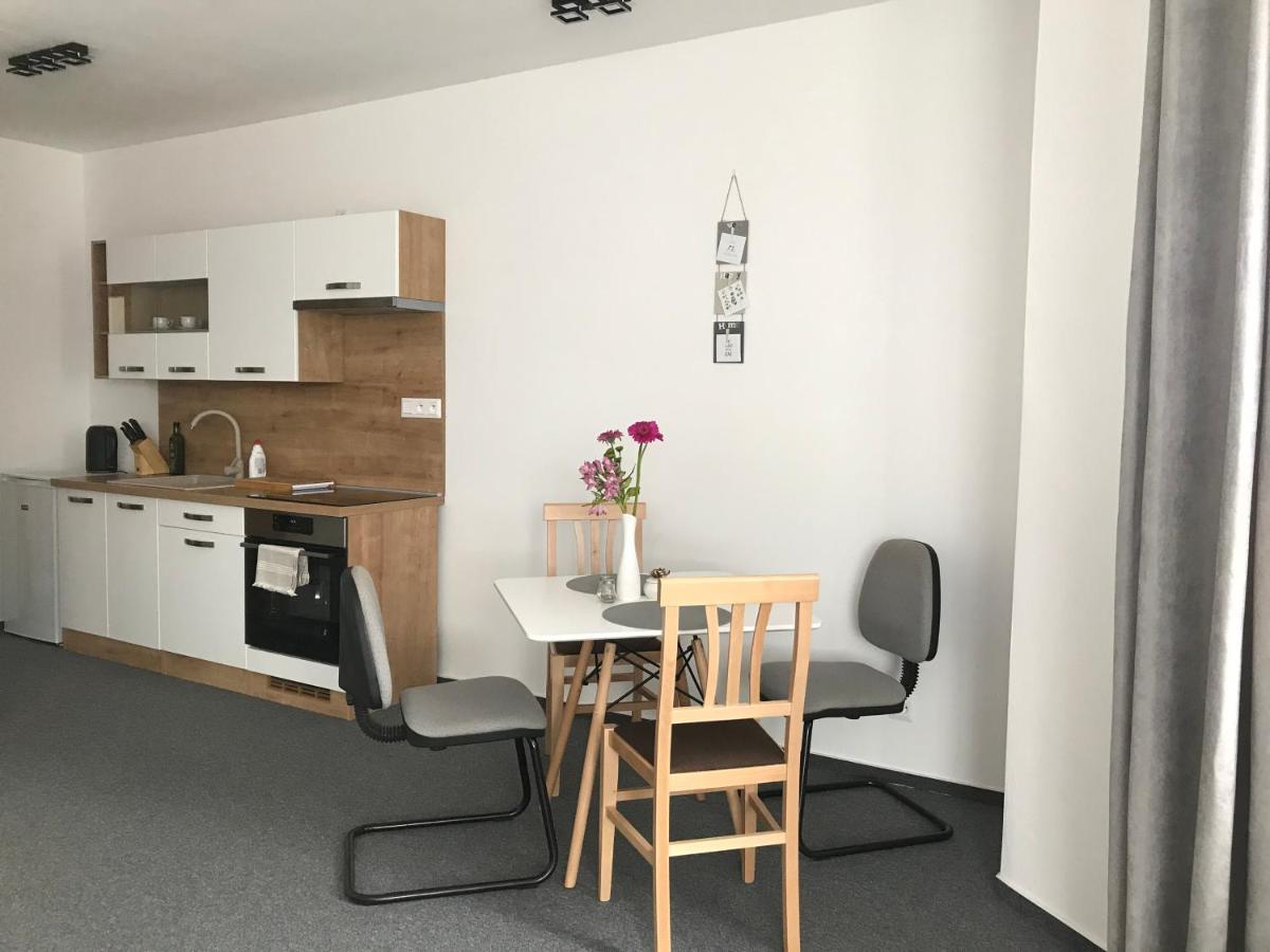 My Mara Maja Apartman C 4 Bešeňová エクステリア 写真